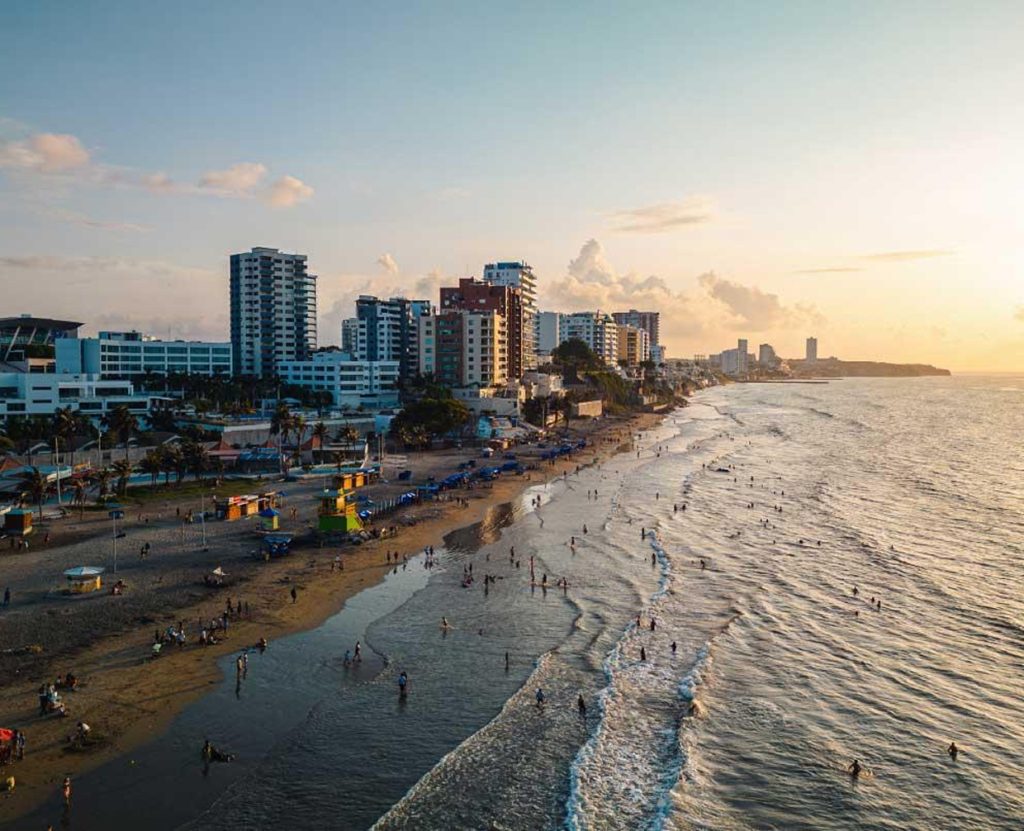 Viajar a Manta con Yendo